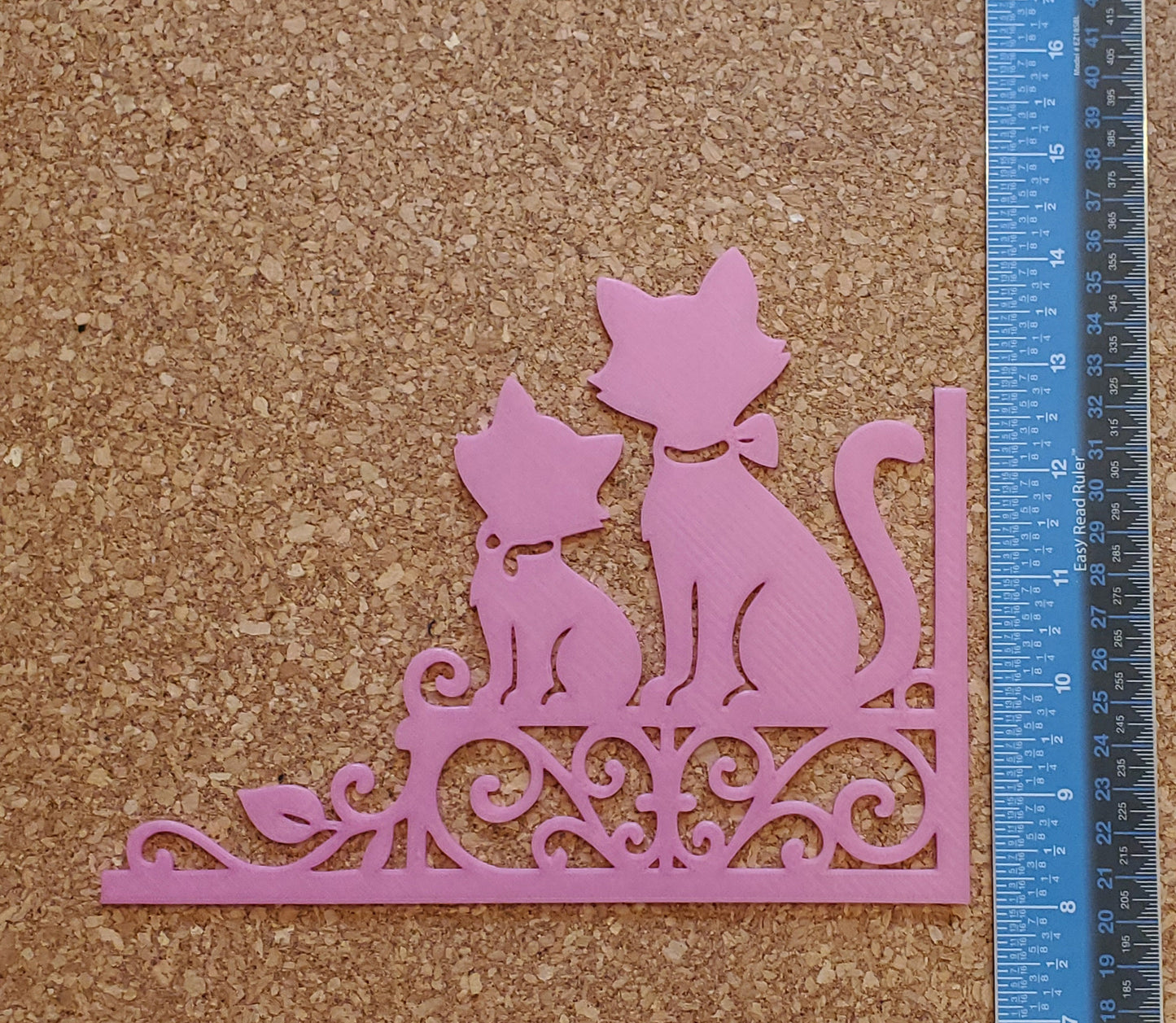 Charming Cat Border Accent