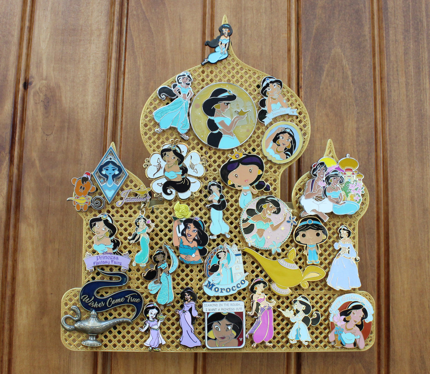 Aladdin inspired castle pinboard