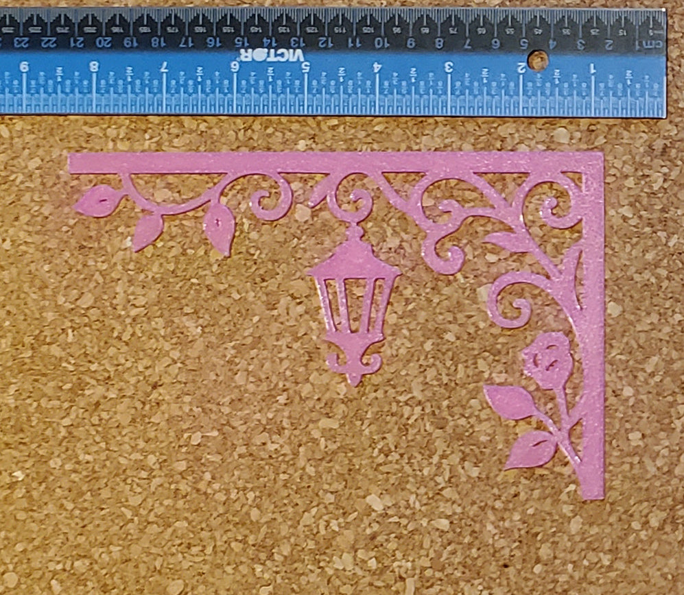 Lantern border accent