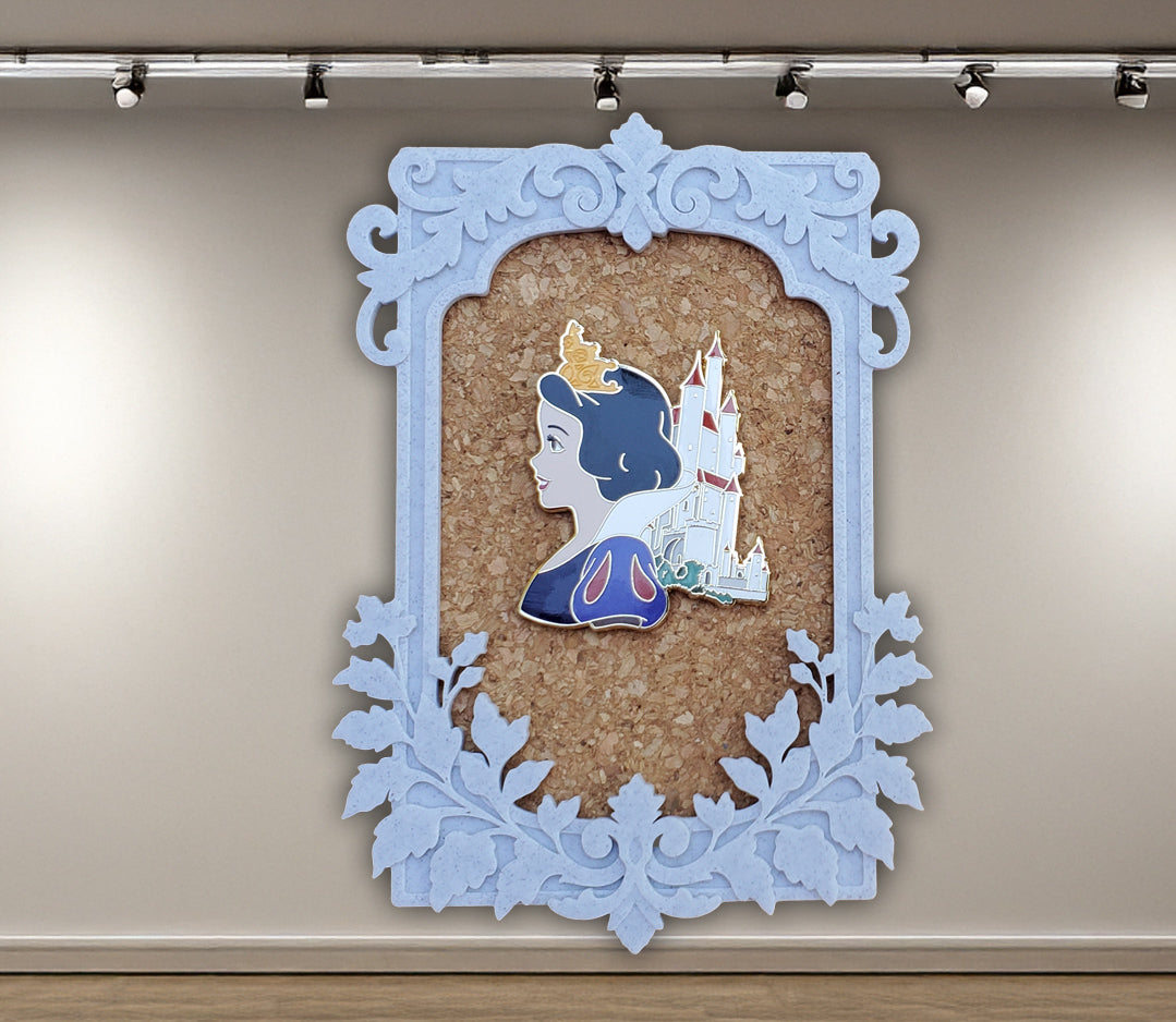 Enchanted Portrait Frame – "Adeline" design