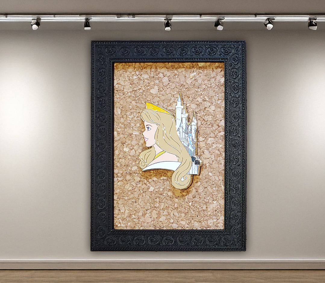 Enchanted Portrait Frame – "Elena" design