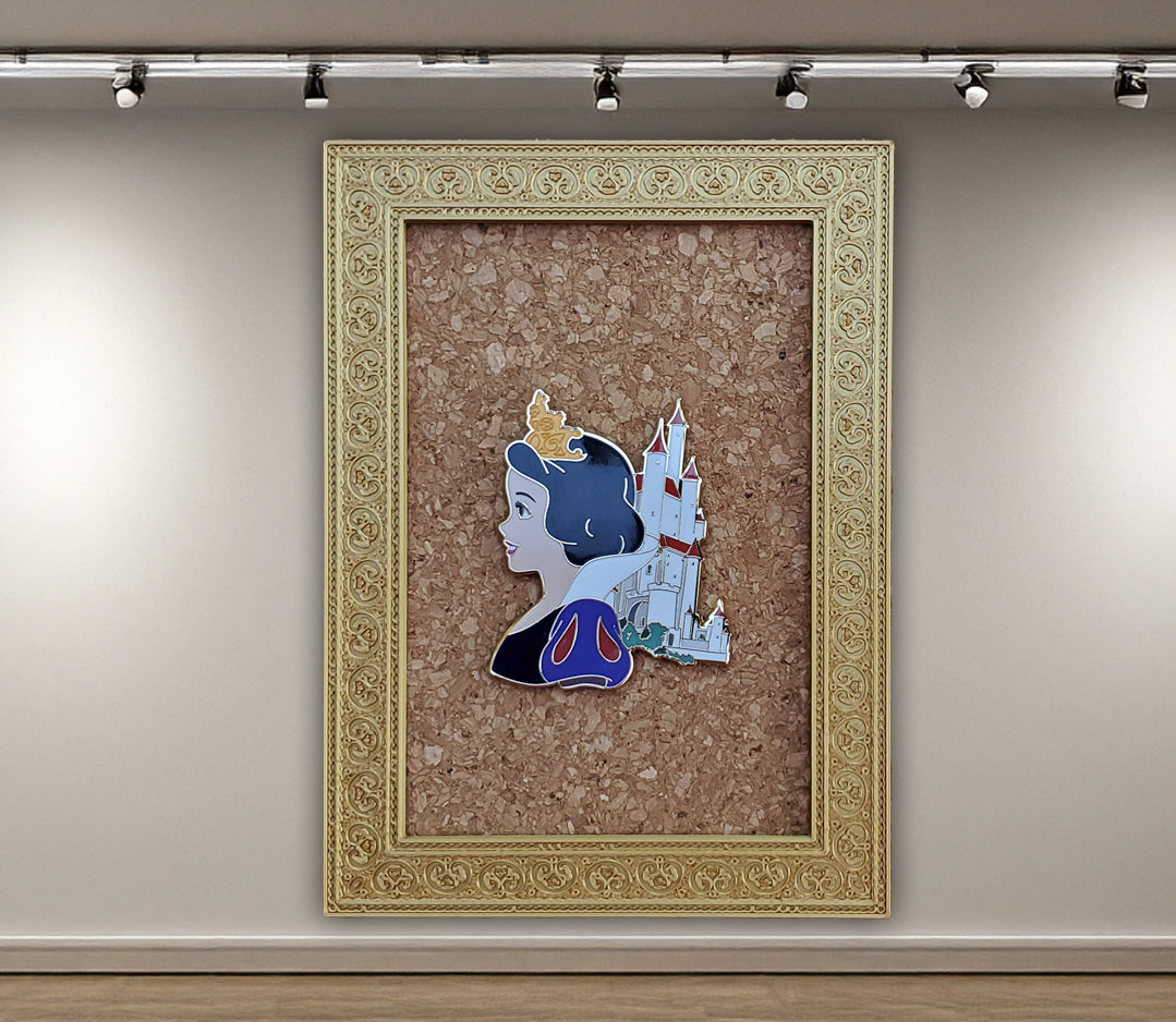 Enchanted Portrait Frame – "Elena" design