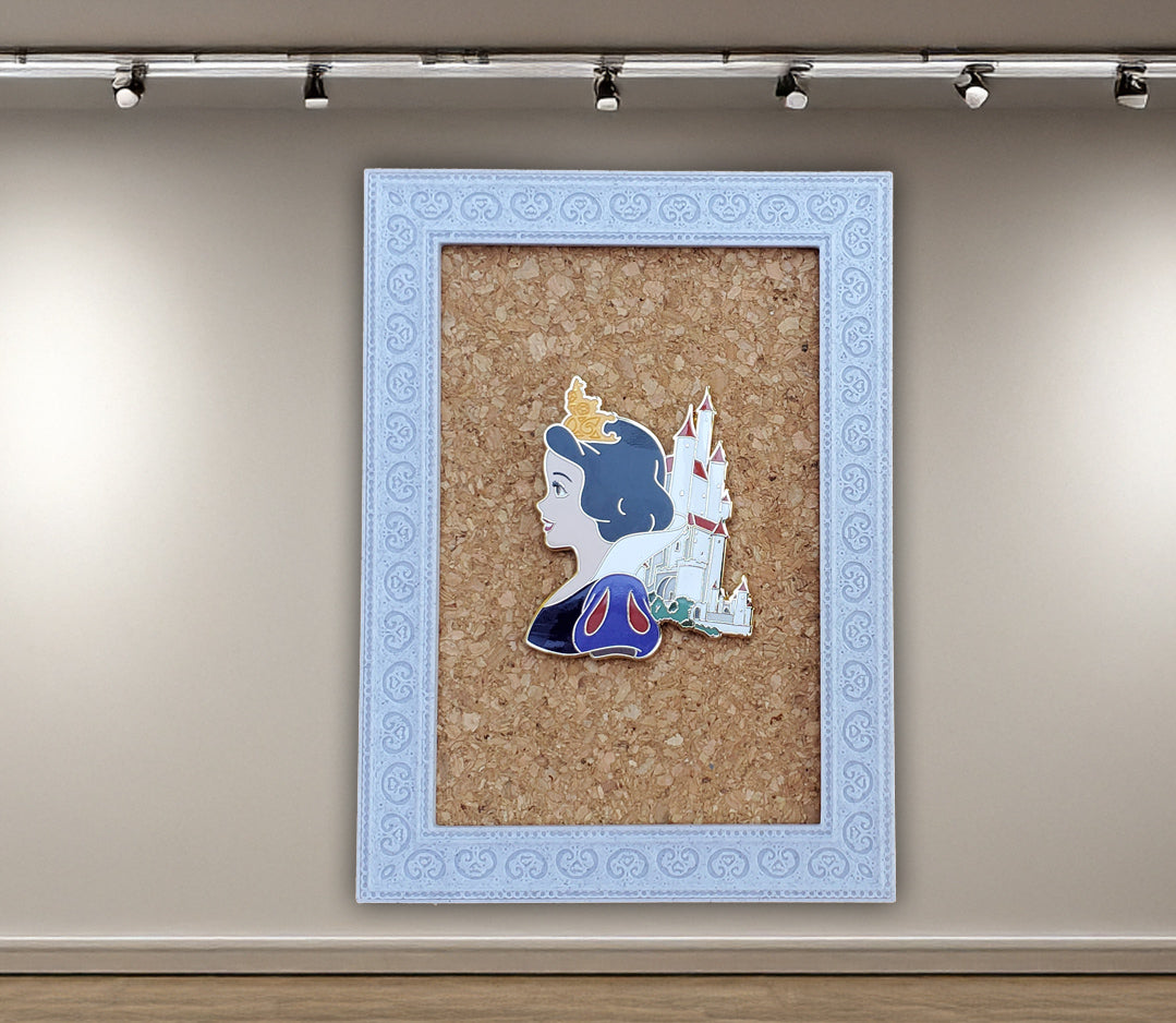 Enchanted Portrait Frame – "Elena" design