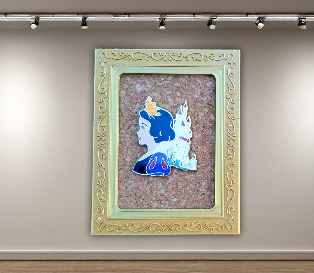 Enchanted Portrait Frame – "Olivia" design