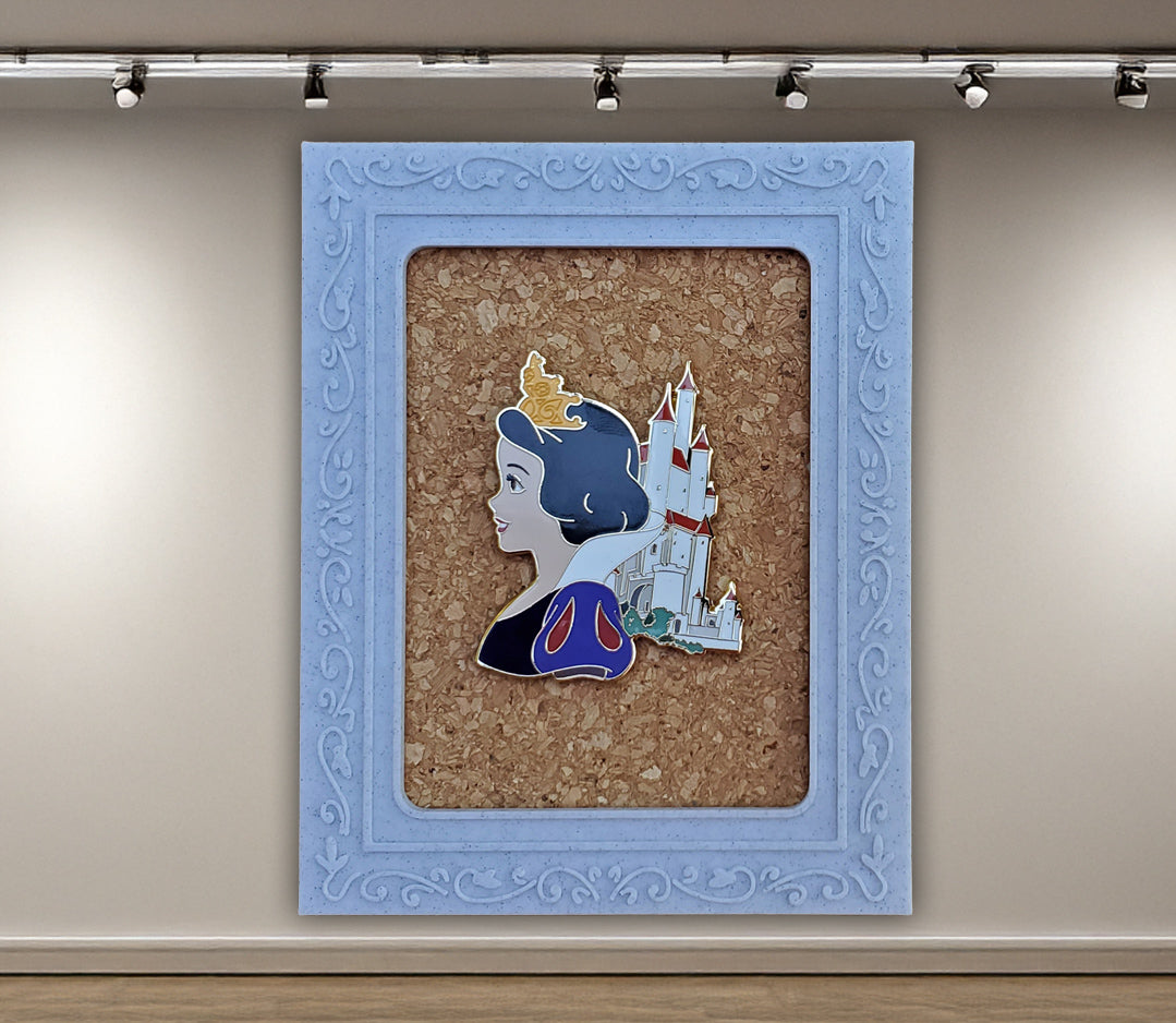 Enchanted Portrait Frame – "Olivia" design
