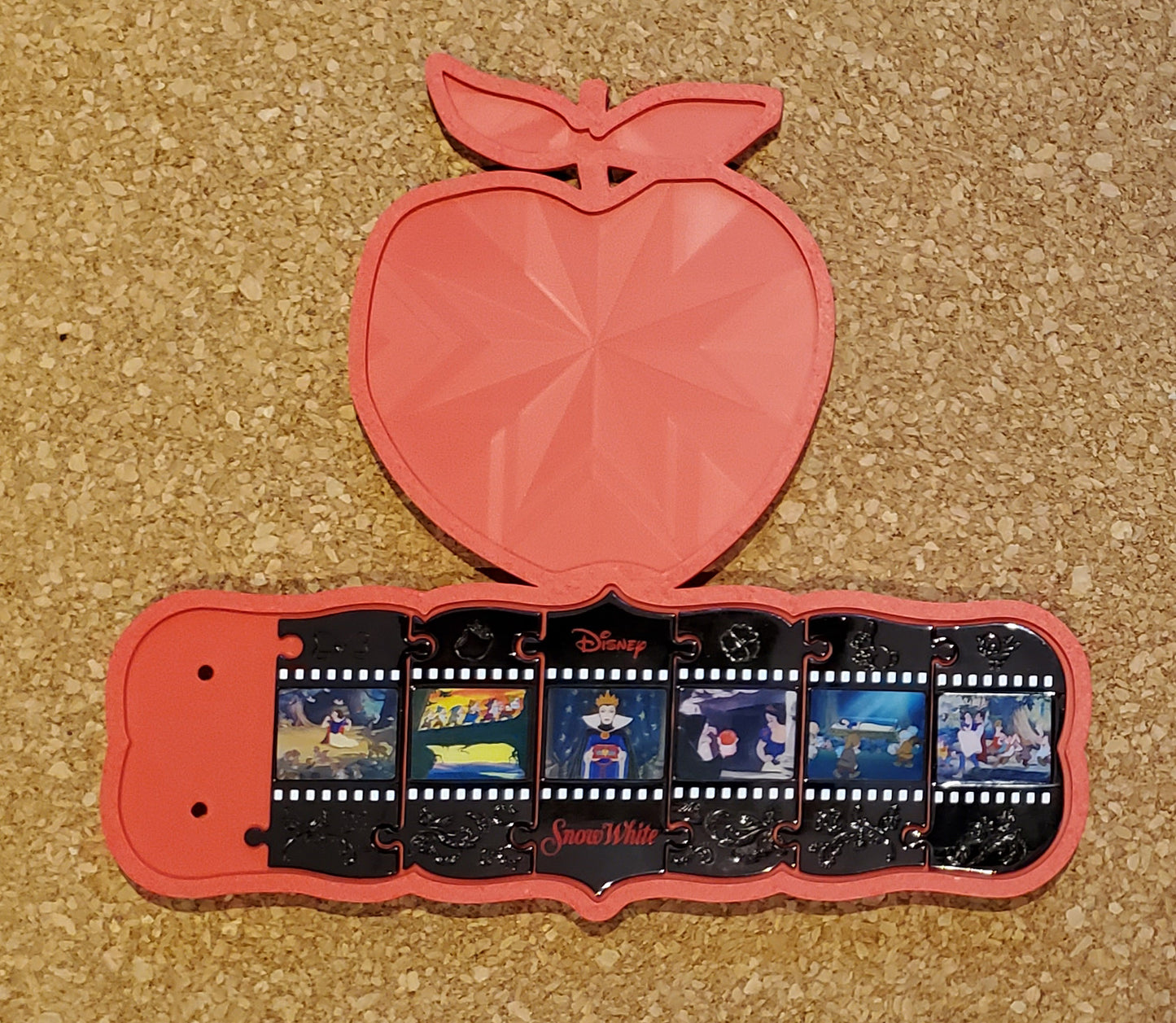 Snow White Final Frames Puzzle Pin Frame – Poison Apple & Classic Editions
