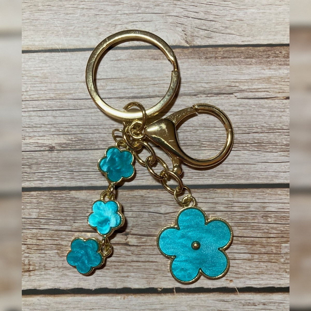 Enamel Flower Dangle Keychain – Gold Hardware