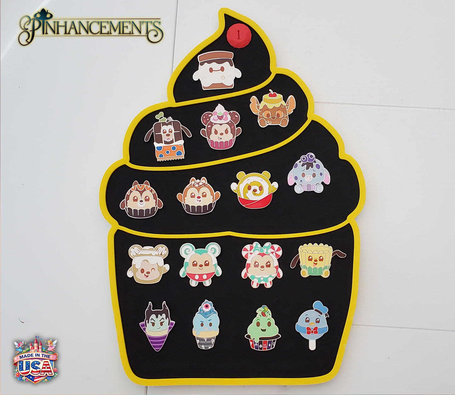 Cupcake felt pinboard