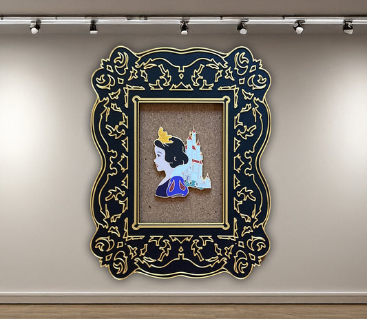 Enchanted Portrait Frame – "Julia" design