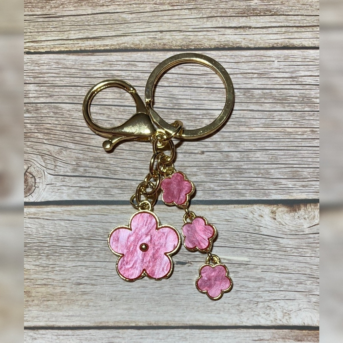 Enamel Flower Dangle Keychain – Gold Hardware