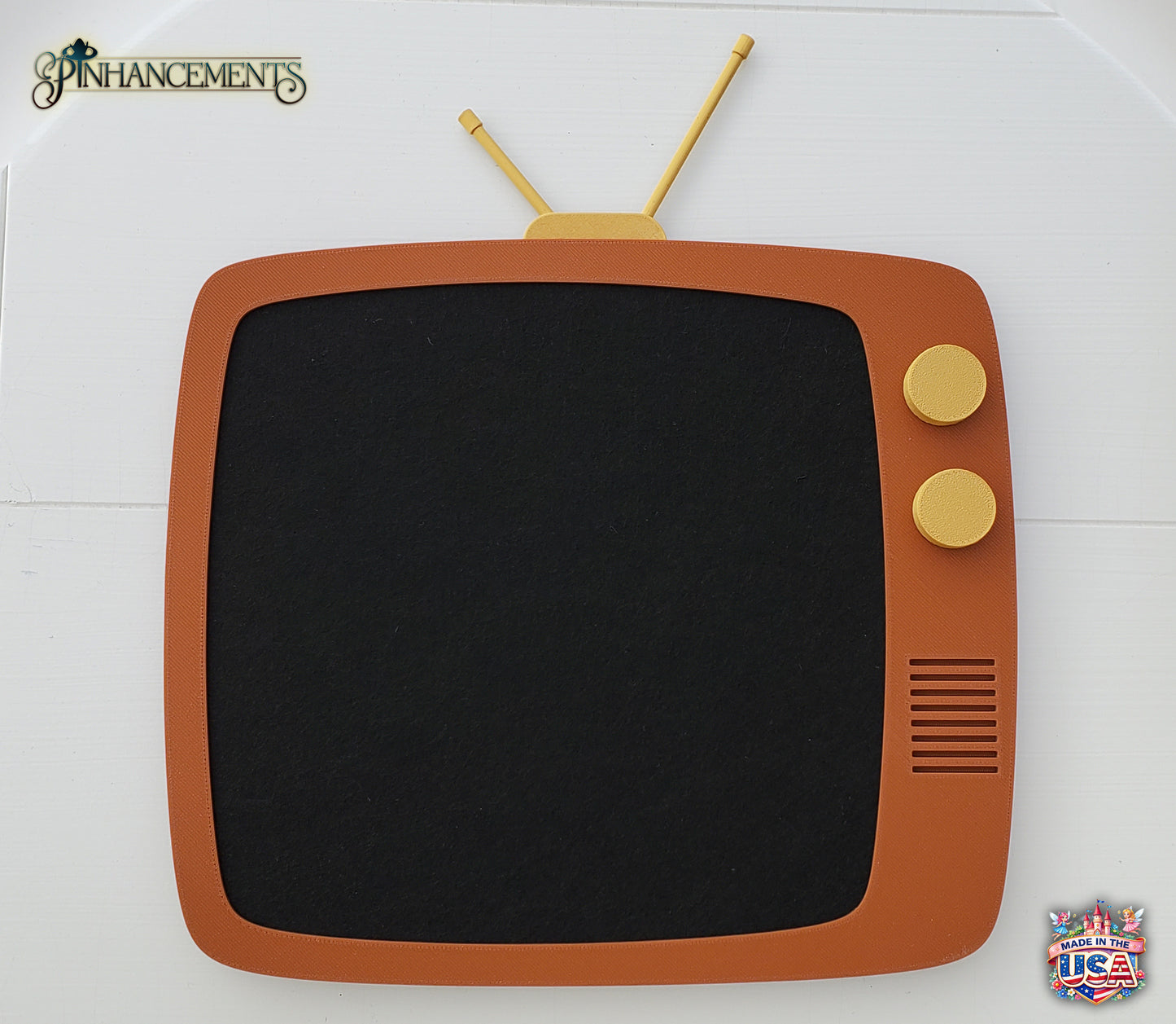 Retro TV Pinboard