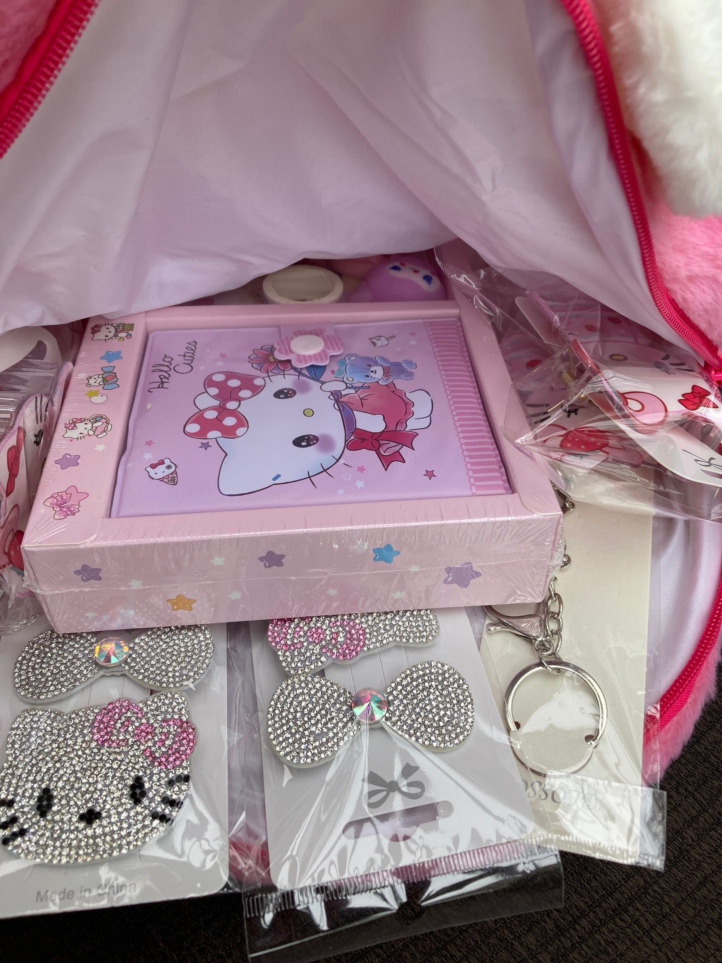 Hello Kitty Plush Backpack Gift Set Kawaii Bundle Hair Clips Keychain Stationery New