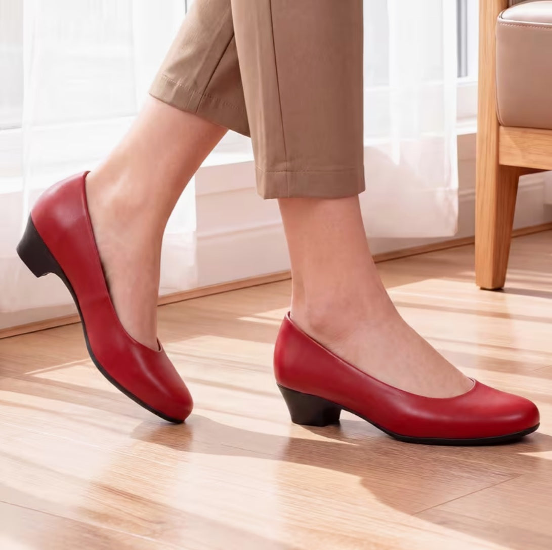 Dream Pairs Red Pumps Women’s Size 8 Low Chunky Block Heel NWT With Box